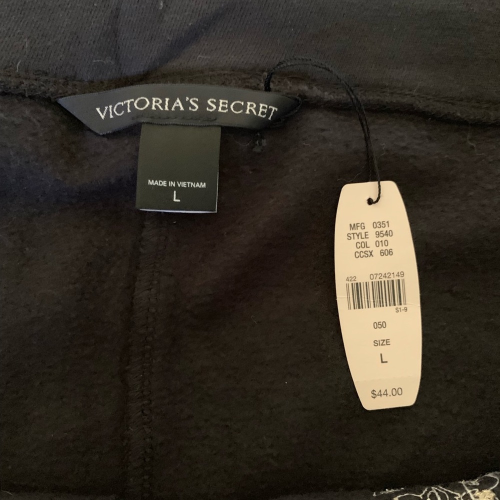 NWT- Victoria’s Secret sweatpants